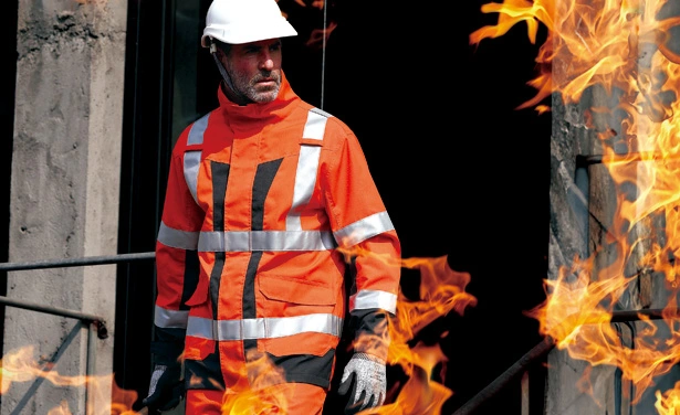 F032FR HI-VIS TWEE-TONE FLAME RESISTANT JACKET